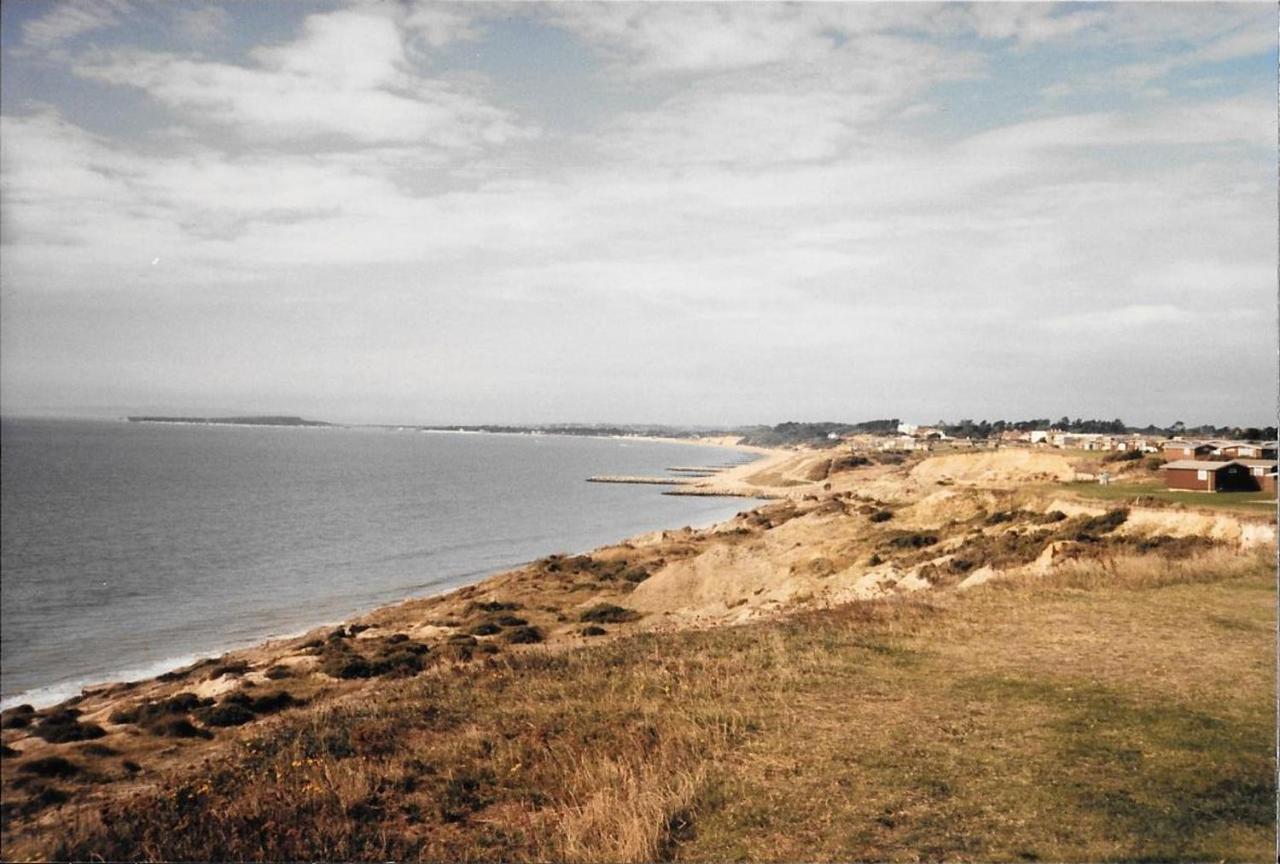 Pine Lodge Barton on Sea Εξωτερικό φωτογραφία